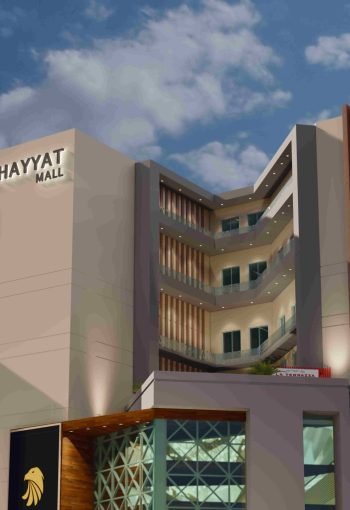 8K_EXT_Creative_Angles_7 - Photo